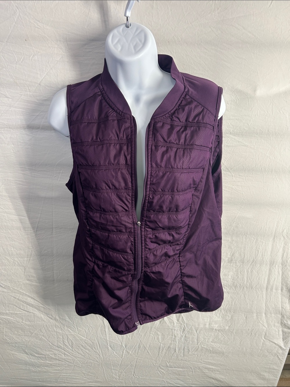 Danskin Now Quilted Sleeveless Vest in Plum
